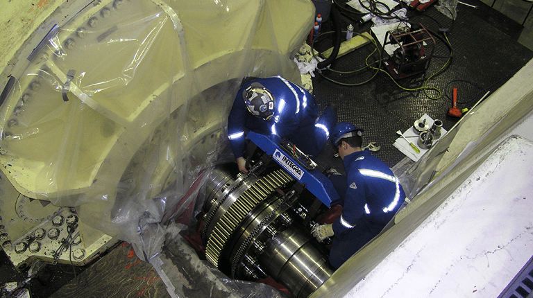 INTEGRA Technicians Performing Coupling Line Boring